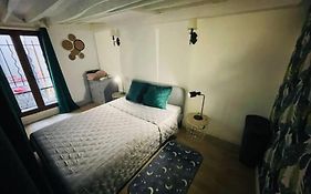Appartement - Opera - Place De La Madeleine - Saint Martin - 4 Pers